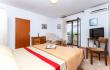  T Apartments Dragon, private accommodation in city Bijela, Montenegro